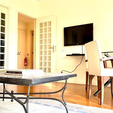 Apartment Palace 55 - Beautiful With Parking&balcony Porto