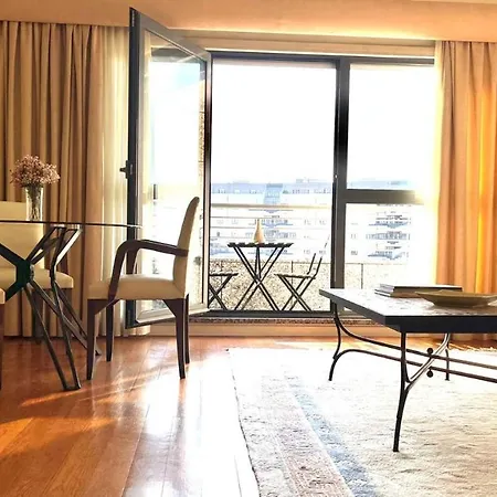 Palace 55 - Beautiful With Parking&balcony Apartment