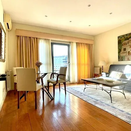 Palace 55 - Beautiful With Parking&balcony Porto